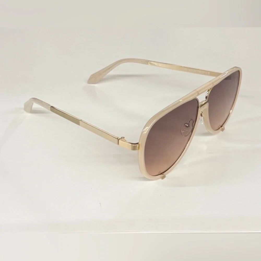 QUAY HIGH PROFILE Bone Frame / Brown Fawn Lens - Picture 5 of 9